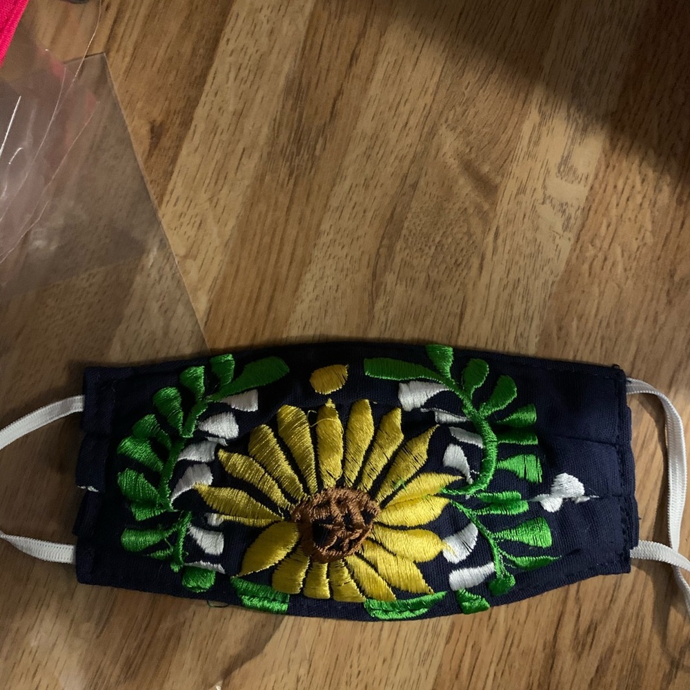 MEXICAN MASKS - Picture 2 of 3